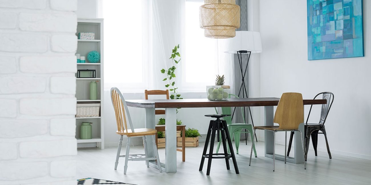 dining room with brick wall py4vnmx